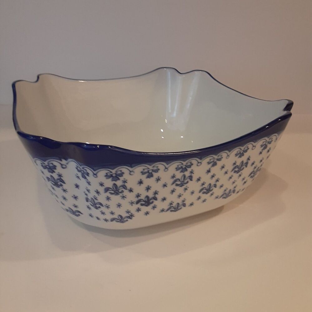 Vintage WCL Fleur De Lis Serving Bowl French Country Timeless Gatherings